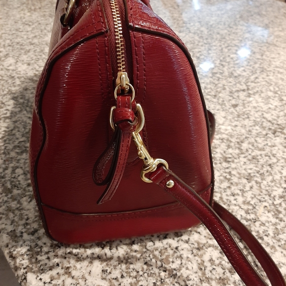 Red Patent Coach Satchel - Picture 4 of 6